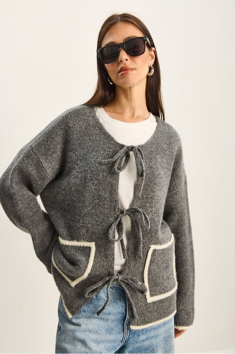 Oversized gebreide cardigan met striksluiting - Image 4