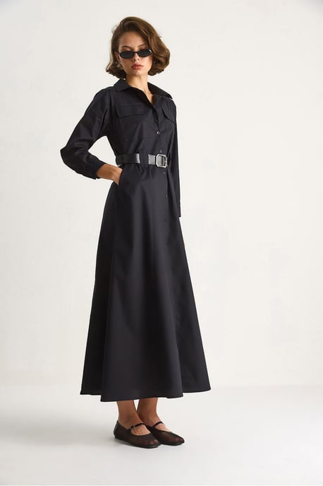 Maxi-jurk met lange mouwen, knoopsluiting en overhemdkraag - Image 3