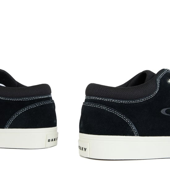 Oakley Banks Low Trainers - Image 5