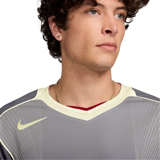 Nike Heren T90 Logo T-shirt met korte mouwen (Lichtgrijs) - Image 3