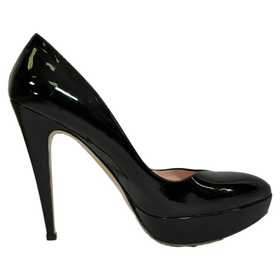 Miu Miu Plateau Pumps in Zwart Patentenleer - Image 1