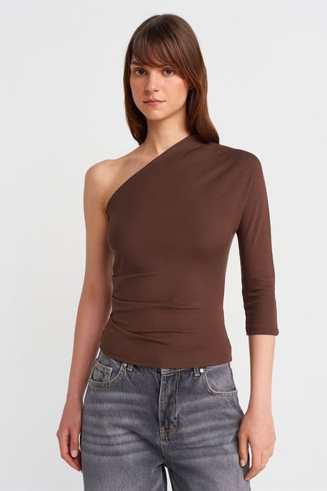 Off-shoulder Cut-out Slim-fit Blouse - Image 3