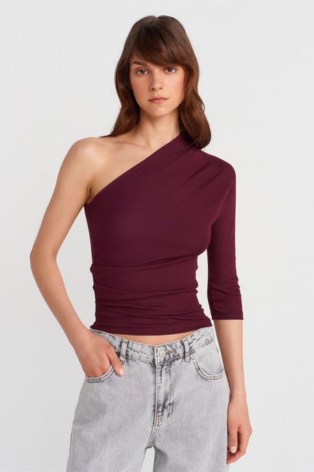 Off-shoulder Cut-out Slim-fit Blouse - Image 1