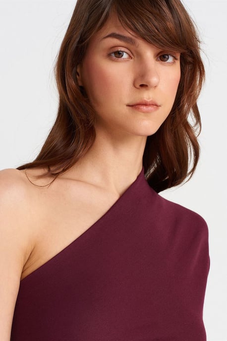Off-shoulder Cut-out Slim-fit Blouse - Image 3