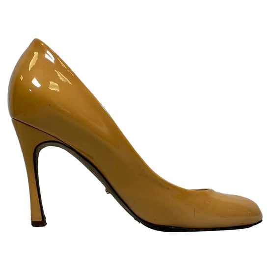 Sergio Rossi Pumps in Beige Patentrein - Image 1