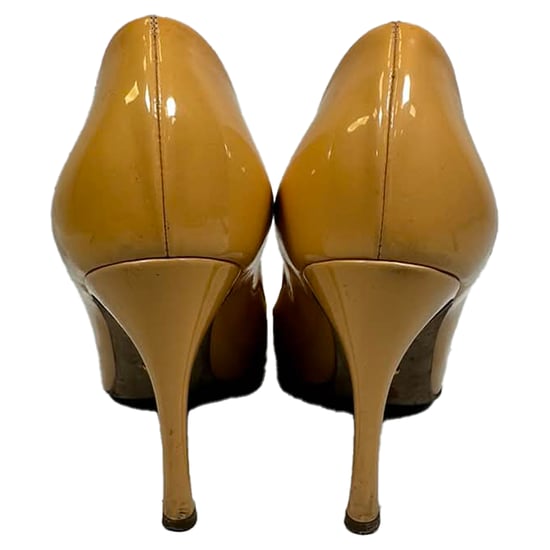 Sergio Rossi Pumps in Beige Patentrein - Image 4