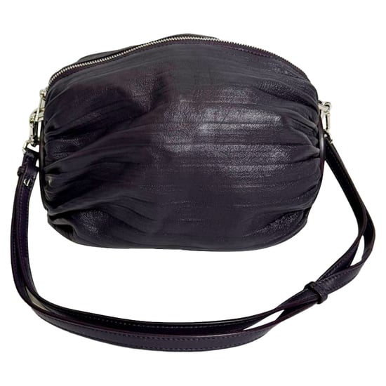 Loewe Geplooide Armbandzak in Paarse Leren - Image 1
