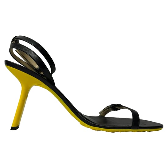 Loewe Petal Enkellaarsjes met Enkelband in Zwart Geitenleer - Image 1