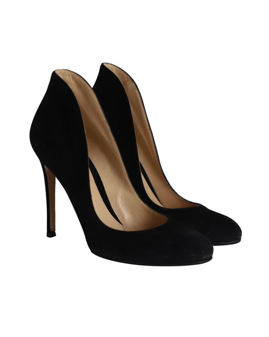 Gianvito Rossi Ronde Neus Flared Pumps in Zwart Suède - Image 3