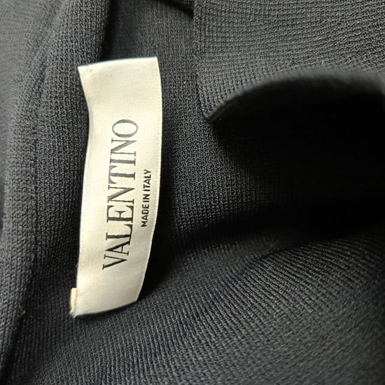 Valentino Garavani mini-jurk met ruches en lange mouwen in zwarte viscose - Image 5