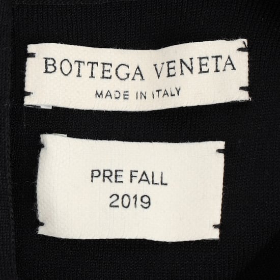 Bottega Veneta midi-jurk met hoge hals en lange mouwen in zwarte viscose - Image 4