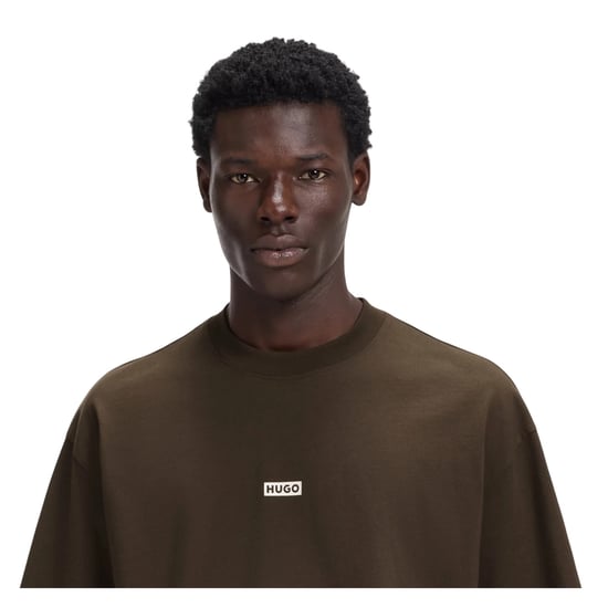 Hugo Heren-T-shirt met opdruk op de rug: MCMXCIII (Donkerbruin) - Image 4