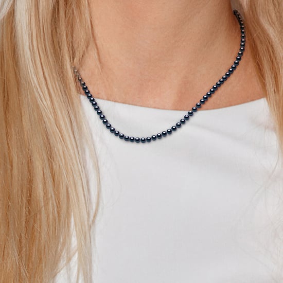 Rank ketting kralen zoetwater 4-5mm Ronde Zwart Wit Goud 18 Karaat - Image 2