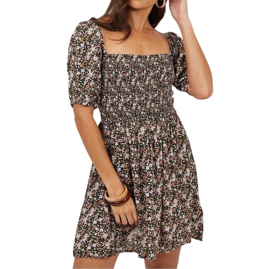 Brave Soul Mini-jurk voor dames met bloemenprint, vierkante halslijn en pofmouwen (Roze/Multikleurig) - Image 1