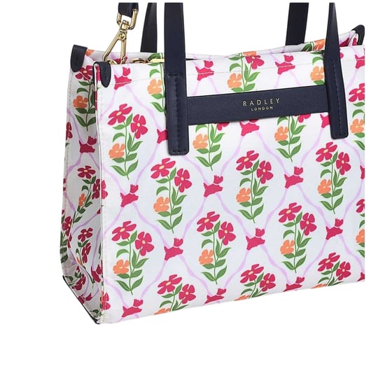 Radley Florale gerecyclede polyester schoudertas (Zwart) - Image 4