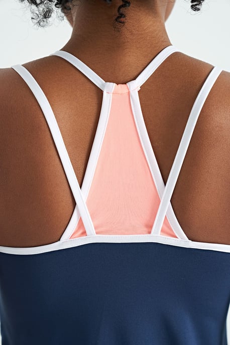 Mouwloze Gebreide Sporttop - Image 6