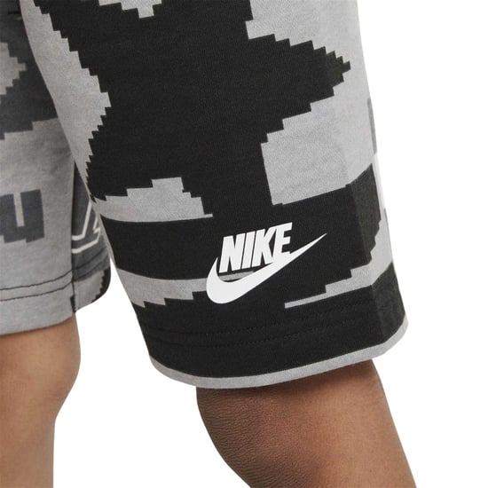 Nike Lifestyle-set met T-shirt en korte broek voor kinderen (Zwart) - Image 4