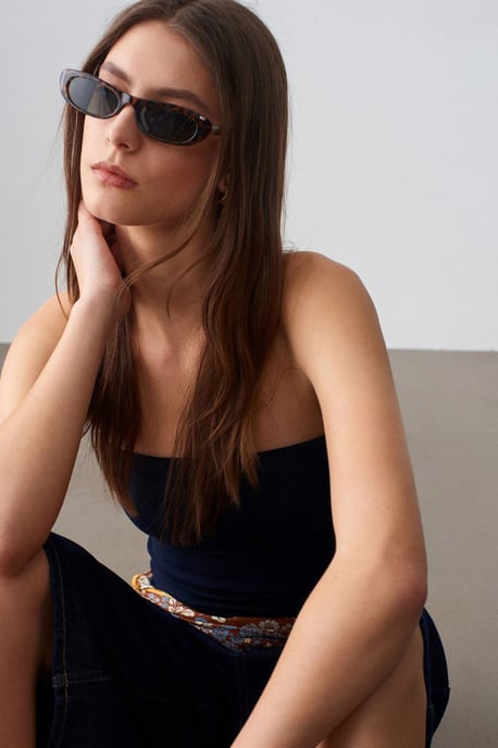 Strapless Bodycon Bandeau Blouse - Image 1