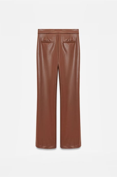 Dames Faux Leer Flared Broek - Image 6