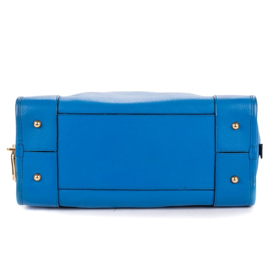 Amazona Logo Anagram Zip Tote 28 handtas - Image 6