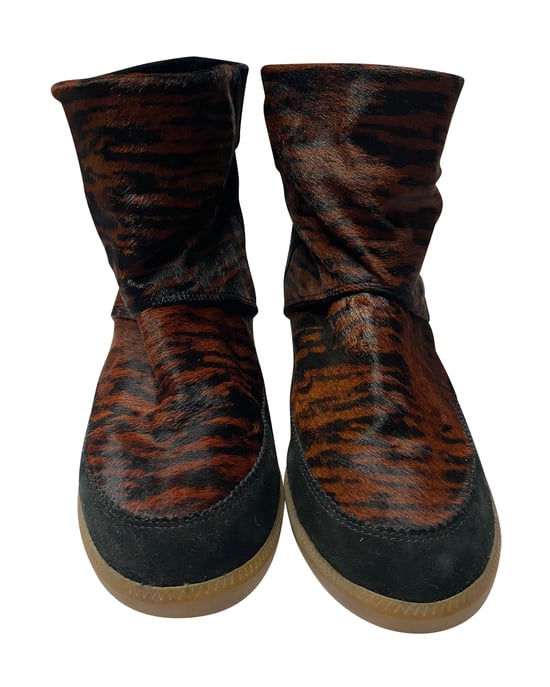Isabel Marant enkellaarsjes met tijgerprint in bruin suède - Image 2
