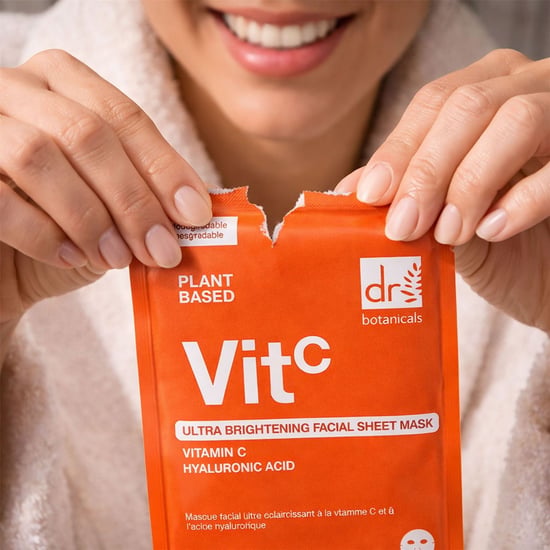 Dr. Botanicals Ultraverhelderend anti-aging gezichtsmasker met vitamine C en hyaluronzuur, verpakking van 10 stuks - Image 5
