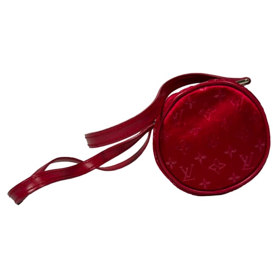 Louis Vuitton Mini Papillon Barrel Schoudertas in Rode Satijn - Image 4