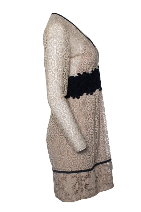 Burberry, SS16 Cocktail midi-jurk in beige kant - Image 3