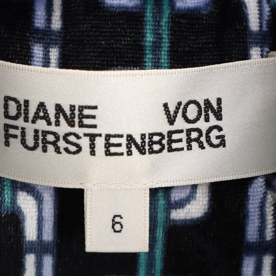 Diane von Furstenberg Chiana double-breasted blazer en broek van bedrukt fluweel in veelkleurige viscose. - Image 4