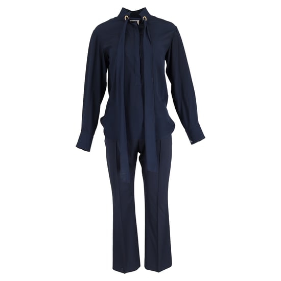 Chloé blouse en broek met strik bij de hals in marineblauwe viscose. - Image 1