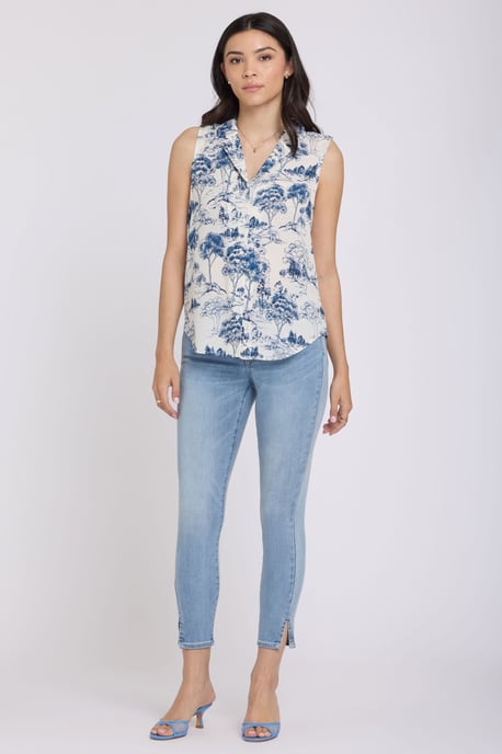 Gabrielle Mouwloze Blouse - Image 2