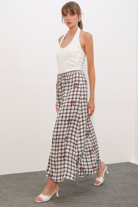 Hoog-Waisted Geruite Maxi Rok - Image 3