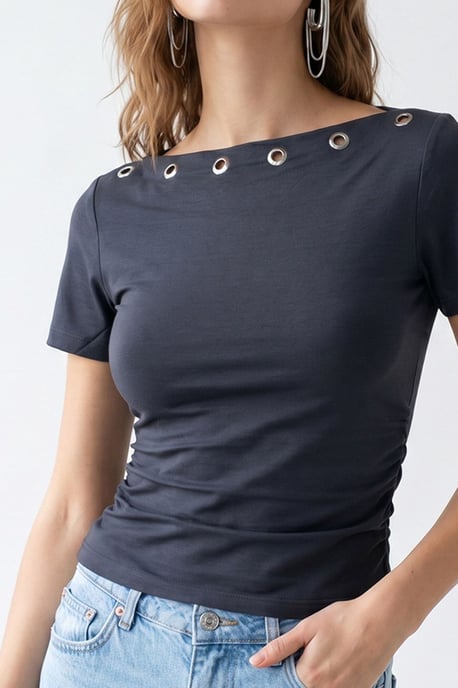 Dames Slim Fit Bootnek T-shirt - Image 3