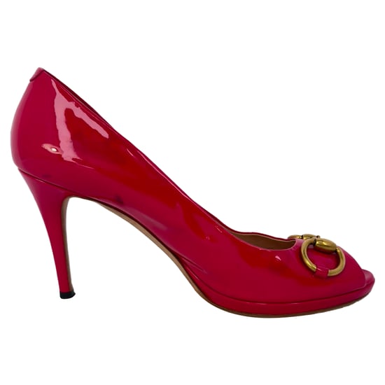 Gucci New Hollywood Horsebit Peep Toe Pumps in roze lakleer - Image 1
