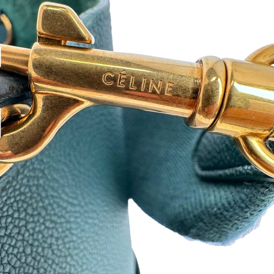 Celine Medium Sangle Emmertas in Groene Leer - Image 6