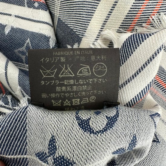 Louis Vuitton Monogram Sjaal in Meerkleurige Zijde - Image 6