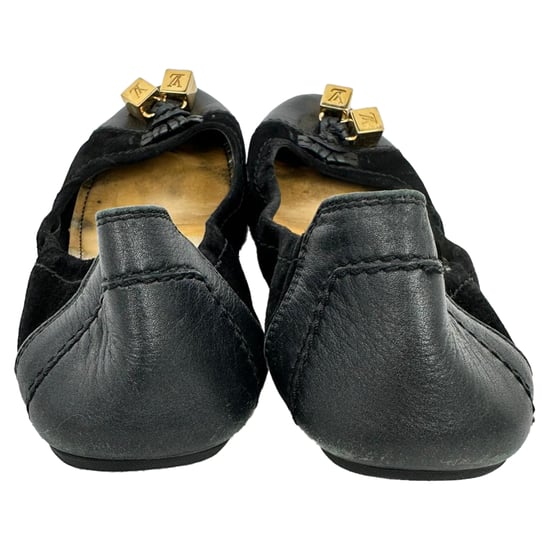 Louis Vuitton Monogram Cube Accent Ballerina's in Zwarte Suède - Image 6