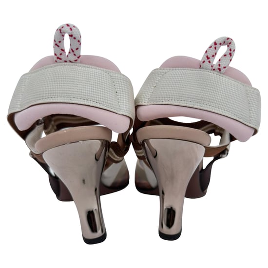 Fendi Mesh Colibri Pumps in Bruin Nylon - Image 2