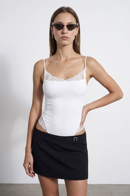 Kant Mouwloze Slim-fit Bodysuit Blouse - Image 3