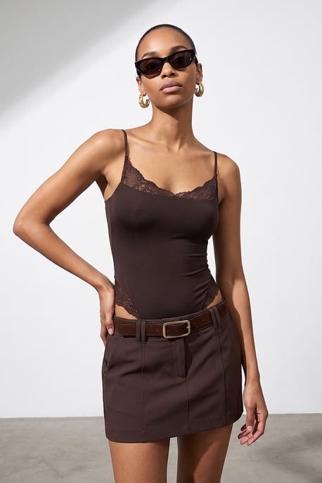 Kant Mouwloze Slim-fit Bodysuit Blouse - Image 1