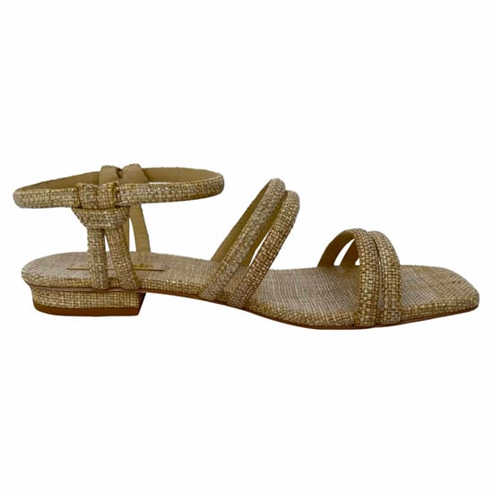 Cult Gaia platte sandalen met enkelbandje in beige raffia - Image 1