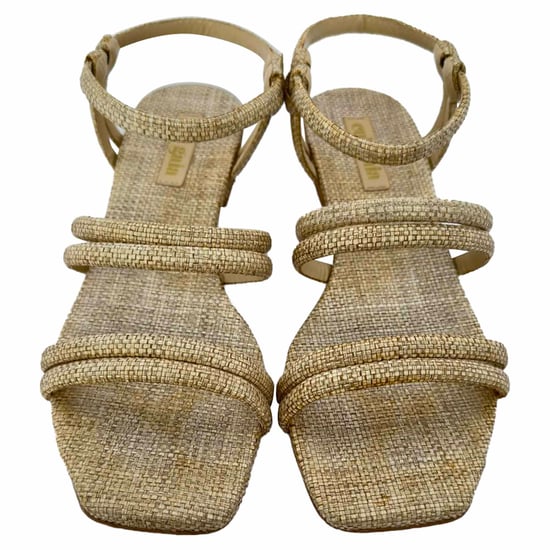 Cult Gaia platte sandalen met enkelbandje in beige raffia - Image 3