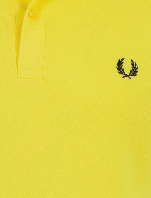 Geel poloshirt Fred Perry normale fit 2-knoops katoen pique - Image 3