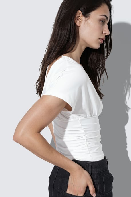 Getailleerde Crop Blouse Met Strikdetail - Image 3