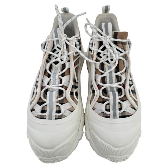 Burberry Arthur Vintage Check sneakers in beige canvas - Image 4