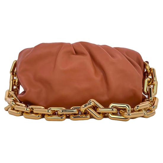 Bottega Veneta Chain Pouch Bag in bruin kalfsleer - Image 1