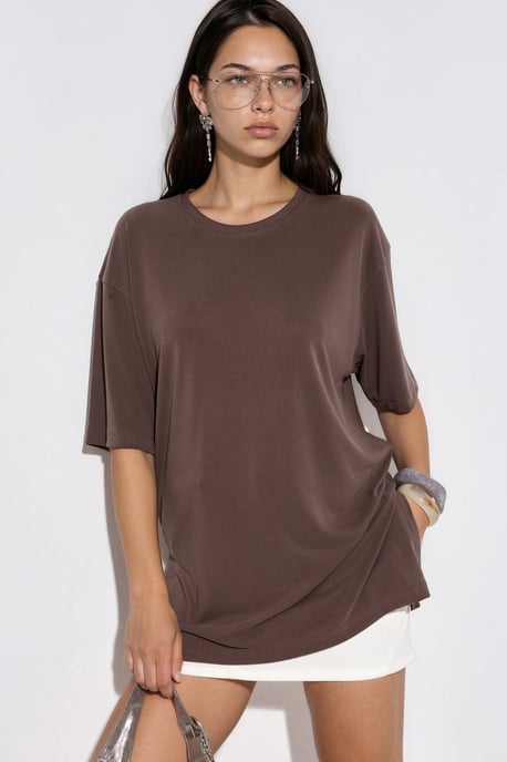 T-shirt met korte mouwen en slitsdetails op de ronde hals - Image 1