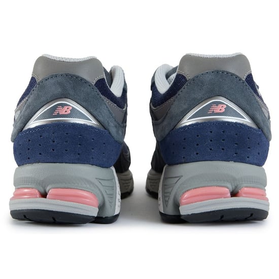 New Balance 2002r Sneakers - Image 3
