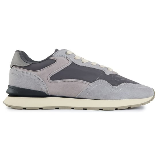 Hoff City Trainers - Image 1