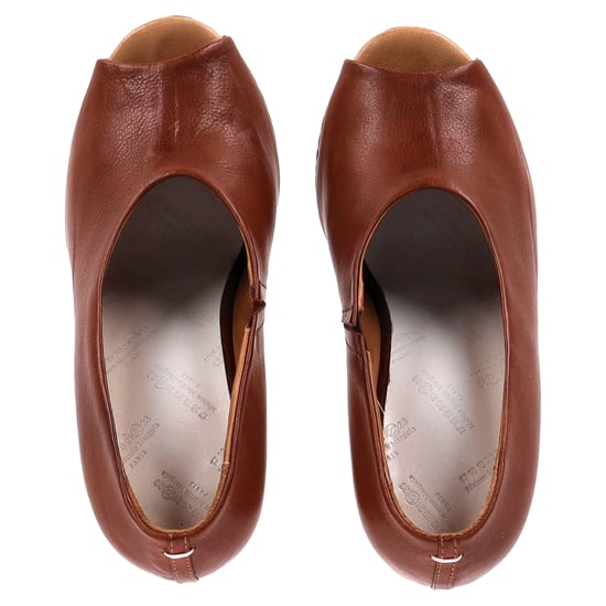 Maison Margiela Geopende Teenzool Piped Wedge in Tan Leer - Image 5